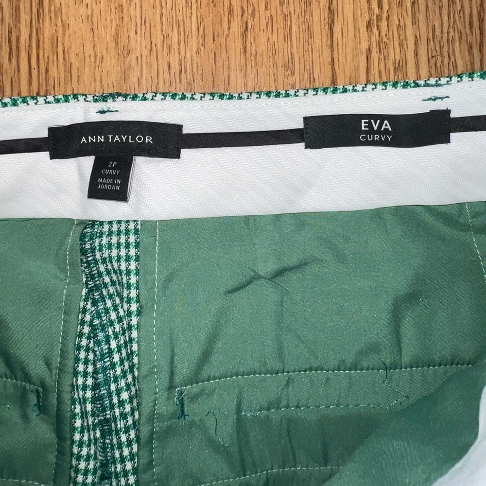 Ann Taylor Pants - Picture 4 of 6